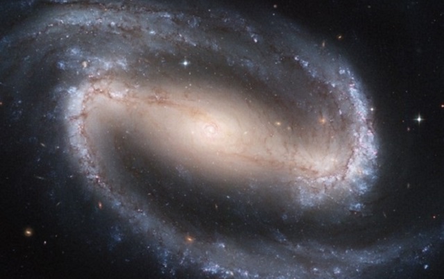Galaxia Espiral NGC 1300